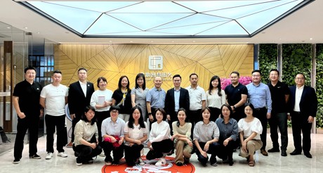 最新动态丨俊发七彩服务到访MG电玩城智慧服务集团参观交流